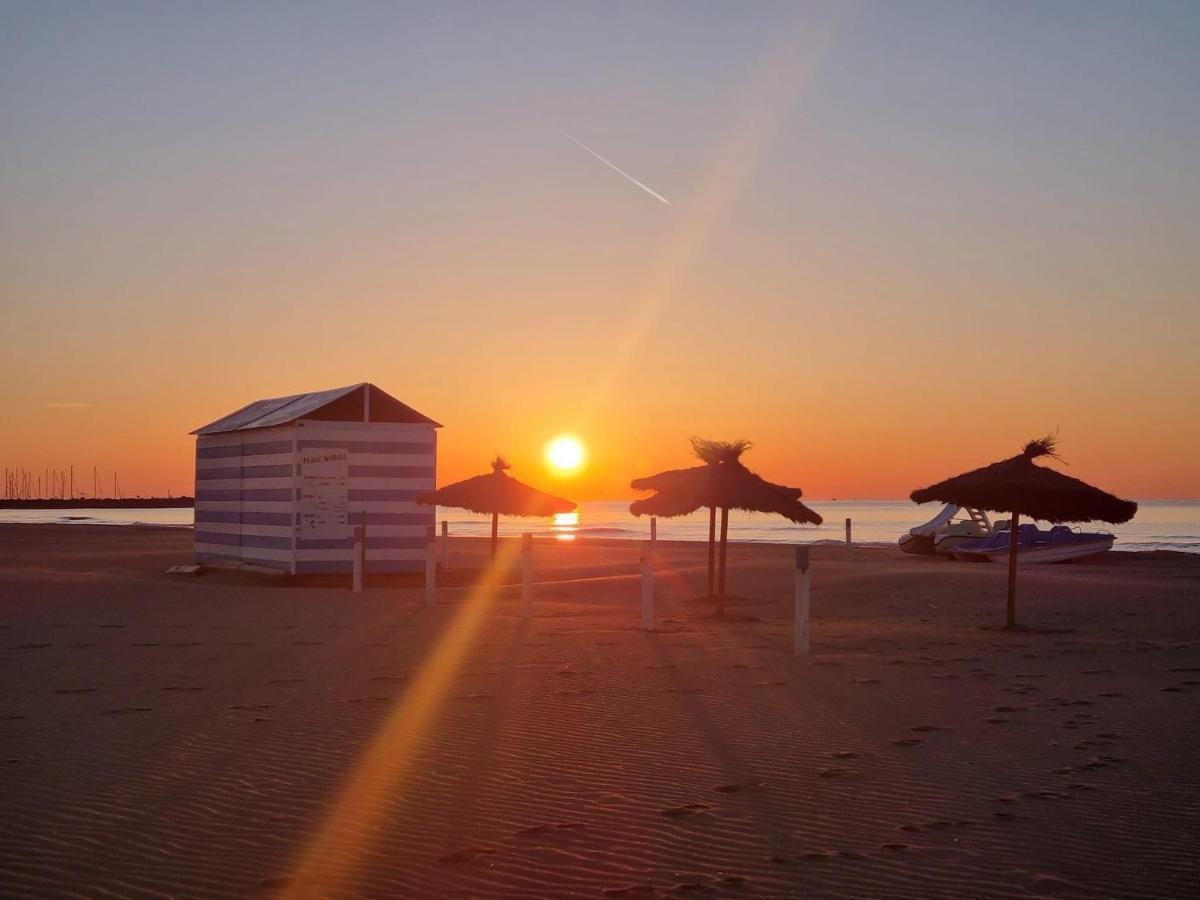 Mobil-Home Confort Tv Clim Narbonne-Plage Buitenkant foto