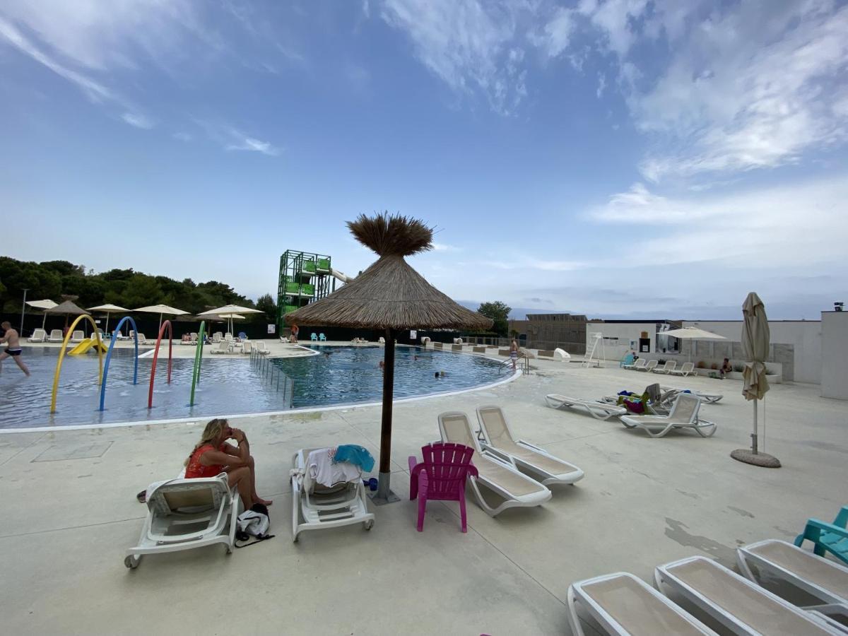 Mobil-Home Confort Tv Clim Narbonne-Plage Buitenkant foto